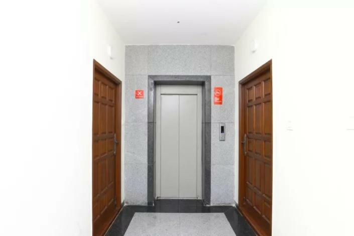 The Posh Residency, Ecr Bed & Breakfast Chennai Ngoại thất bức ảnh